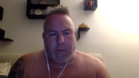 banana5289 online show from May 22, 6:18 am