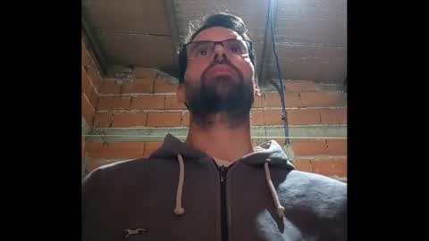 Ezequiel online show from November 13, 1:43 am