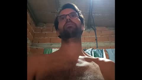 Ezequiel online show from February 4, 1:33 am