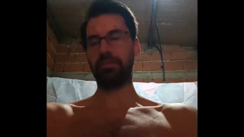 Ezequiel online show from March 16, 2:07 am