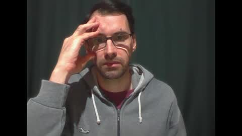 Ezequiel online show from April 13, 1:50 am