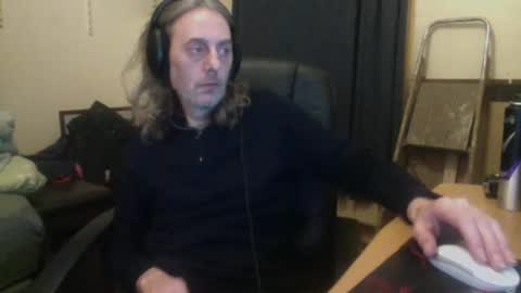 bangintoleather online show from January 18, 3:41 am