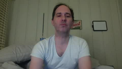Snapshot of banksysmash chatting on February 6, 2:33 am Jay online show from February 6, 2:33 am