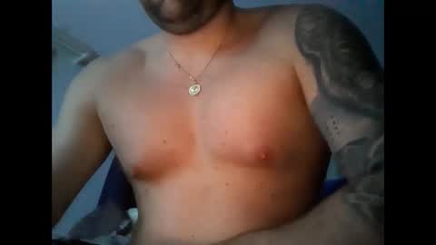Snapshot of barrias23 chatting on October 18, 6:24 pm barrias23 online show from October 18, 6:24 pm