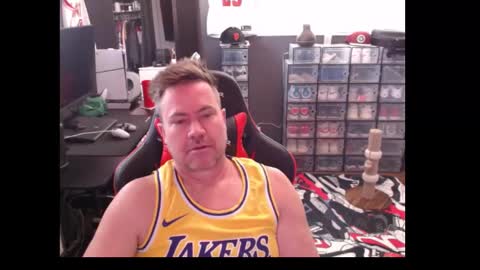 Jordan online show from November 24, 7:04 pm