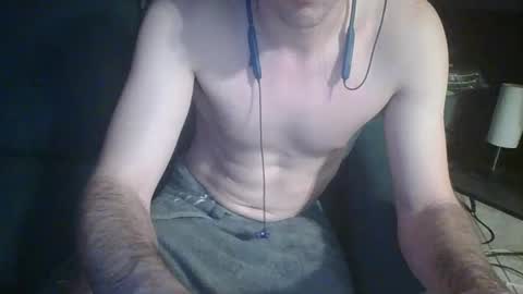 bassplayingbaby124 online show from January 28, 3:25 am