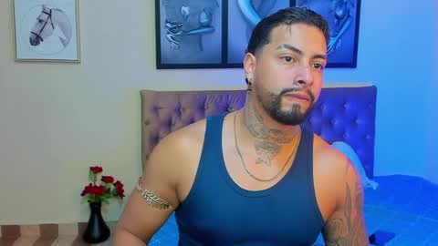 bastian_jones1 online show from December 29, 11:50 pm