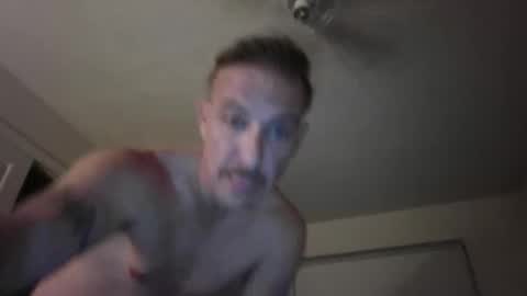 babtboy2121 online show from November 22, 1:27 am