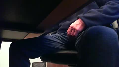 BateBro13 online show from February 28, 2:49 pm