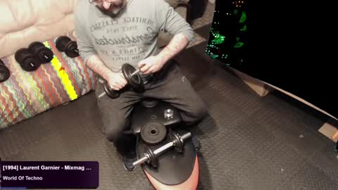 bazzz_8 online show from December 4, 6:50 pm