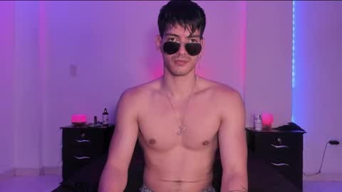 Valentino online show from February 7, 9:15 pm