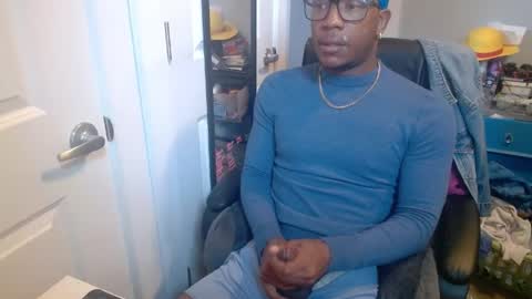 Racks online show from April 22, 4:34 pm