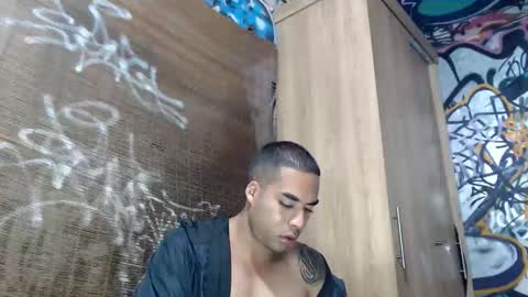 Justin online show from October 28, 2:03 am