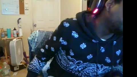 rocker n queen online show from February 3, 8:58 pm