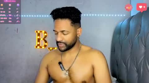 john online show from December 17, 2:52 am