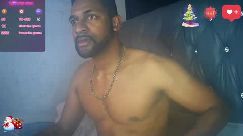 Snapshot of bbcblackhot33 chatting on January 9, 2:43 am john online show from January 9, 2:43 am