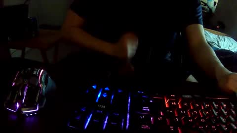 bbclotlot online show from February 26, 7:37 pm