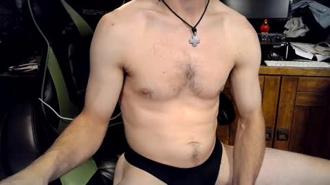 bchillin28 online show from November 27, 2:48 am