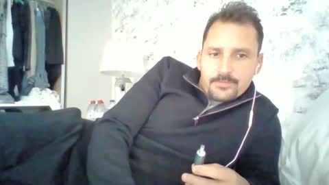 bearboudior online show from November 1, 12:53 pm