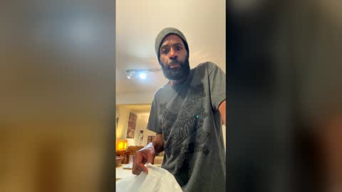 bearmeat4you online show from December 17, 3:14 am