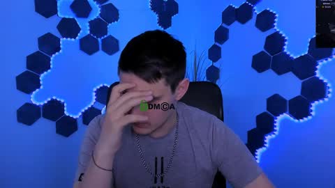 liam online show from April 27, 12:07 am