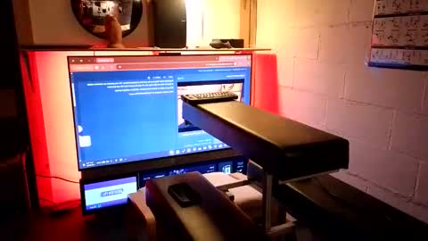 beefstick468157 online show from June 7, 2:07 am