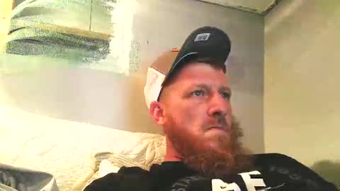 Snapshot of begme88 chatting on October 18, 9:47 am begme88 online show from October 18, 9:47 am