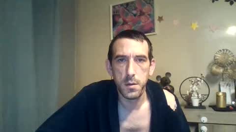 Snapshot of belgianboy33 chatting on September 21, 4:34 am Dreamcock online show from September 21, 4:34 am