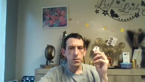 Snapshot of belgianboy33 chatting on December 19, 10:02 am Dreamcock online show from December 19, 10:02 am