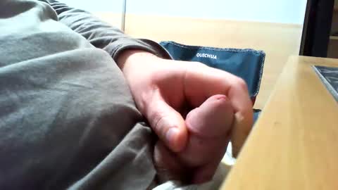 belgianfatcock online show from February 1, 6:01 am