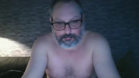 Snapshot of bellequeue19758 chatting on March 9, 11:03 am bellequeue19758 online show from March 9, 11:03 am
