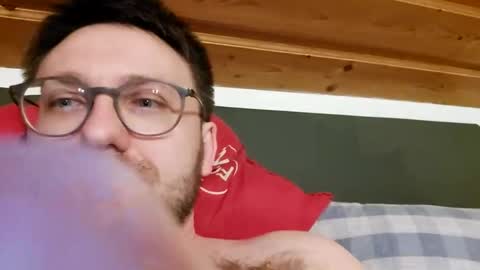 ben00189 online show from January 14, 9:20 pm