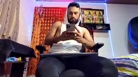 Snapshot of ben_blaze chatting on January 12, 3:39 am BEN online show from January 12, 3:39 am