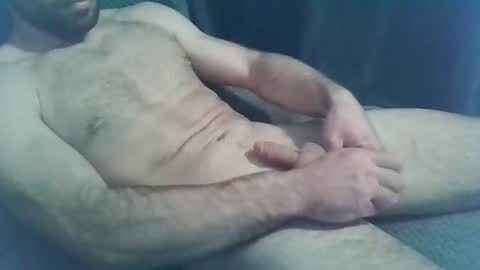 benbutt1985 online show from November 8, 6:00 pm