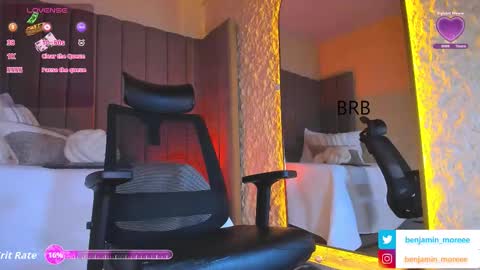 BENJAMIN online show from November 25, 9:17 pm