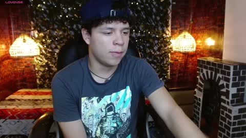 Snapshot of benjamintwink1 chatting on February 4, 7:55 pm BENJAMIN online show from February 4, 7:55 pm