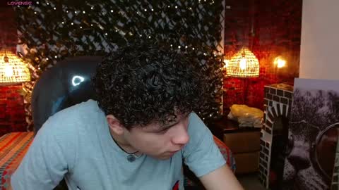 Snapshot of benjamintwink1 chatting on February 10, 8:10 pm BENJAMIN online show from February 10, 8:10 pm