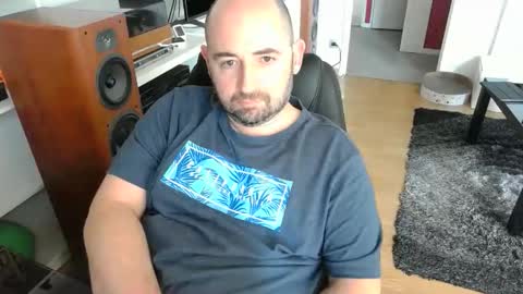 Snapshot of bennn54 chatting on October 2, 10:19 am Ben online show from October 2, 10:19 am