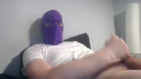 bennybueno online show from February 25, 4:13 am