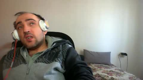 bentish online show from January 13, 8:26 am