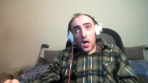 bentish online show from December 16, 3:41 pm