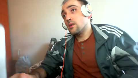 bentish online show from December 14, 11:29 am