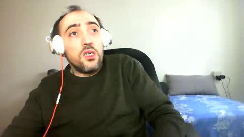 bentish online show from February 12, 7:55 am