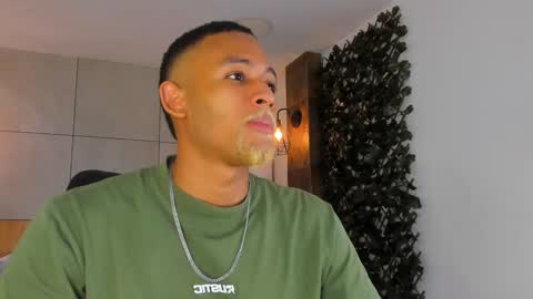 bento_fox online show from February 27, 4:35 am