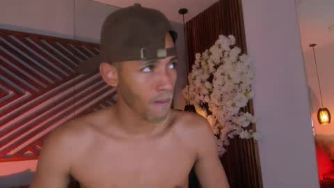 bento_fox online show from September 22, 3:39 am