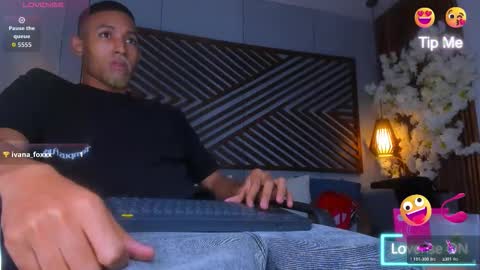 bento_fox online show from October 26, 5:09 am