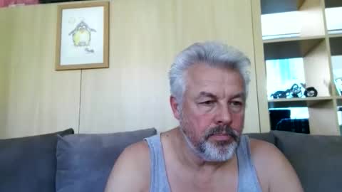 Snapshot of berg_boy chatting on September 18, 10:39 am Martin online show from September 18, 10:39 am