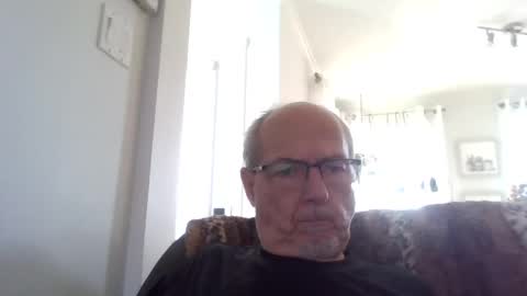 bernard1102 online show from October 5, 7:40 pm