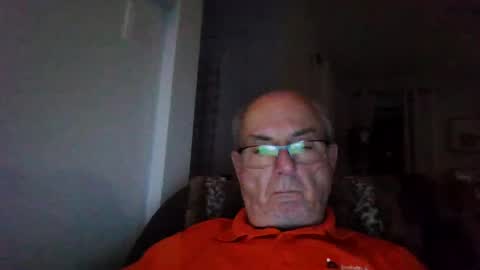 bernard1102 online show from September 18, 12:12 am