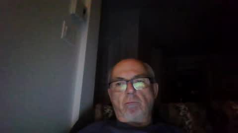 bernard1102 online show from September 25, 1:59 am